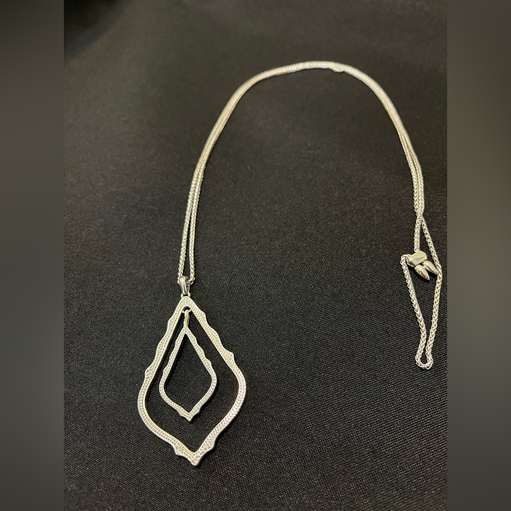 Kendra Scott Pendant Necklace